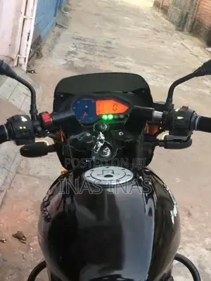 Bajaj Pulsar 150 2015