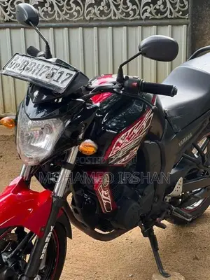 Yamaha FZS V1 2014