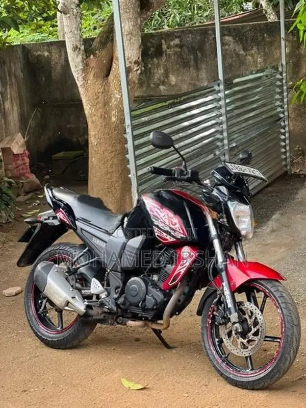 Yamaha FZS V1 2014