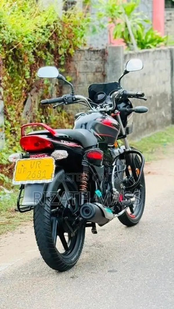Bajaj Discover 2010