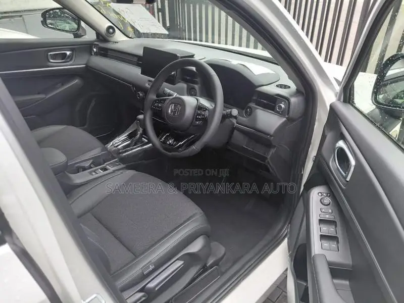 Honda Vezel Z Premium P White 2026