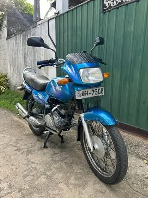 TVS Victor 2003