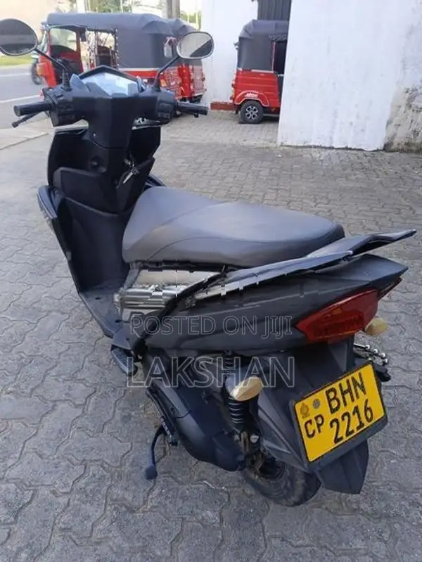 Yamaha RayZR 2020