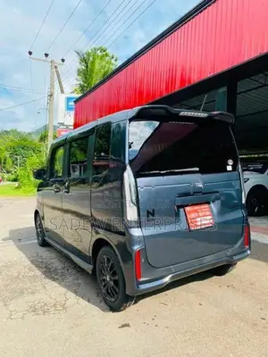 Honda N-Box Custom 2026