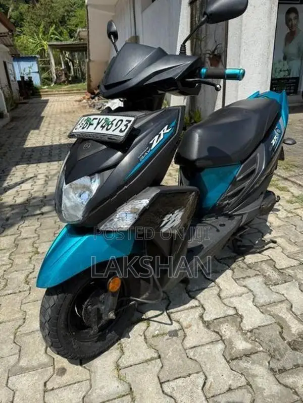 Yamaha RayZR 2019