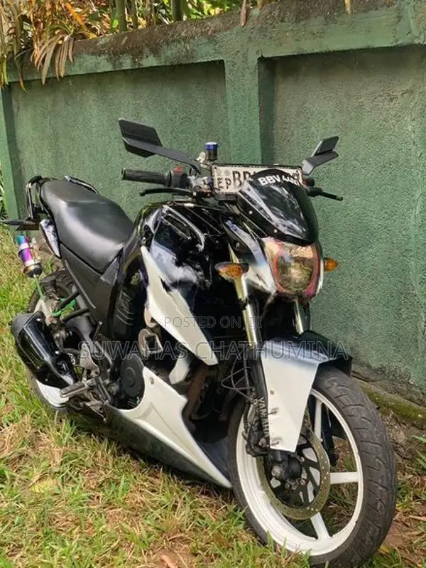 Yamaha FZS V1 2014
