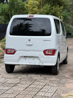 Suzuki Wagon R ZL 2026