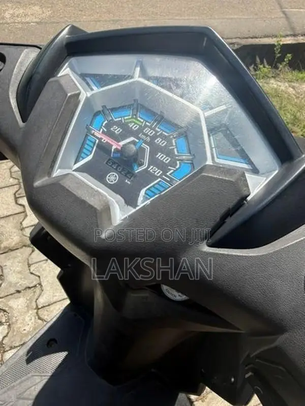 Yamaha RayZR 2019