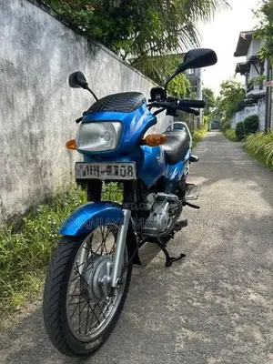 TVS Victor 2003