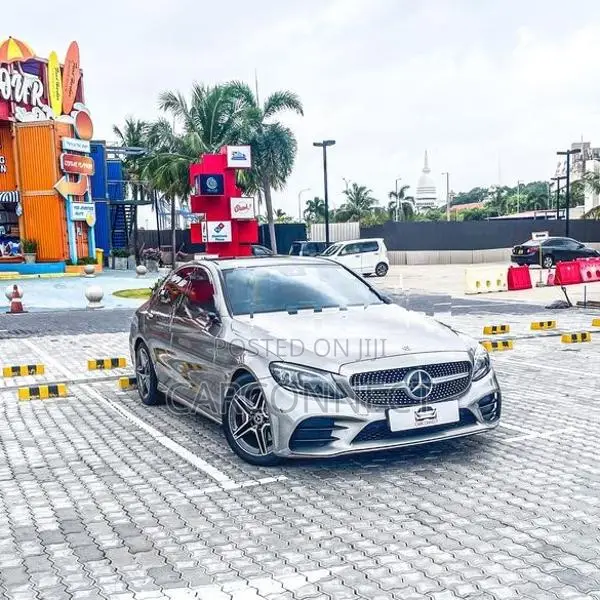 Mercedes Benz C200 Premium Plus AMG 2019
