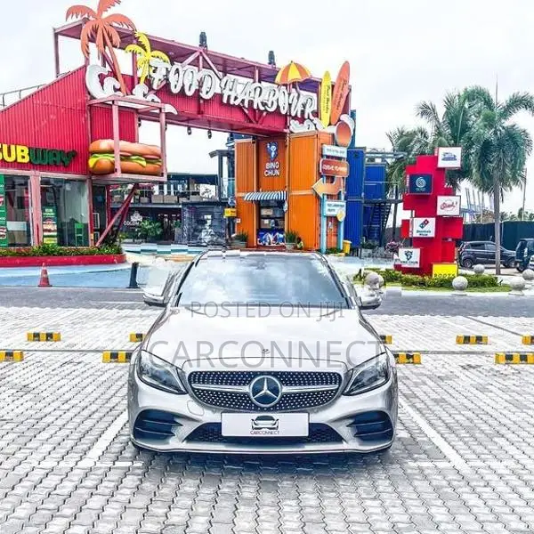 Mercedes Benz C200 Premium Plus AMG 2019