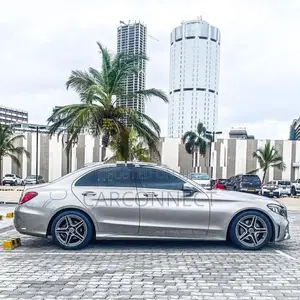 Mercedes Benz C200 Premium Plus AMG 2019