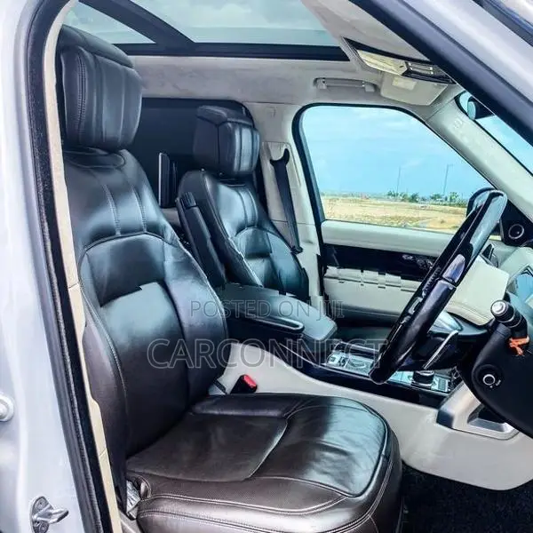Land Rover Range LWB COMFORT+ 2019