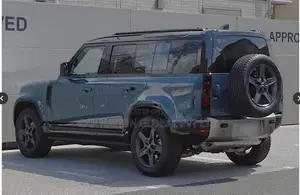 Land Rover Defender X-Dynamic SE110 P300 2025