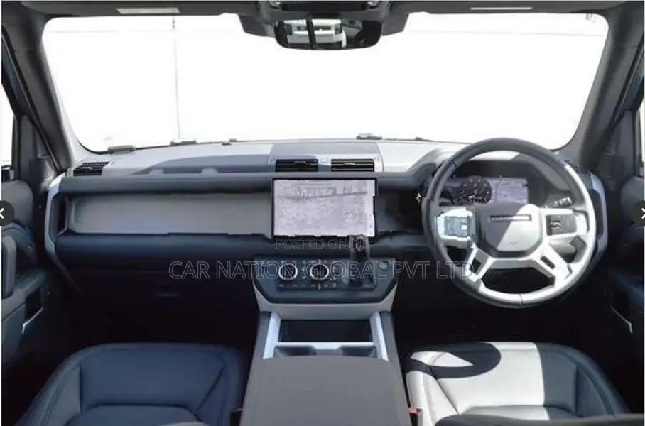 Land Rover Defender X-Dynamic SE110 P300 2025