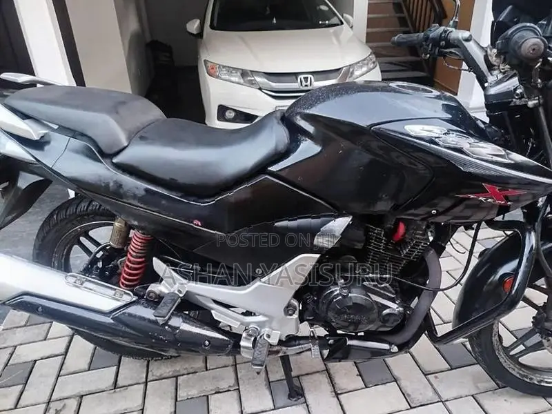Hero CBZ Honda 150 2012