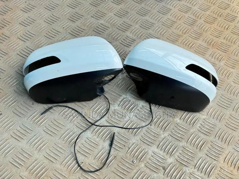 Land Cruiser LC200 Mirror Caps With Camera