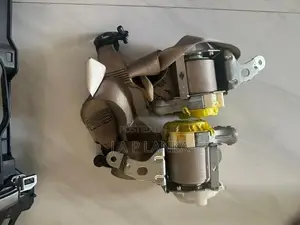 Toyota Axio Seat Belts