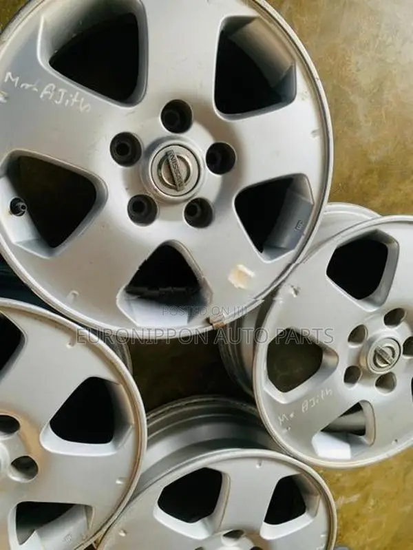 Nissan Serena Alloy Wheel 15 Size