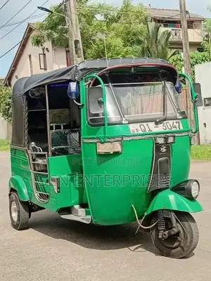 Bajaj RE 2006
