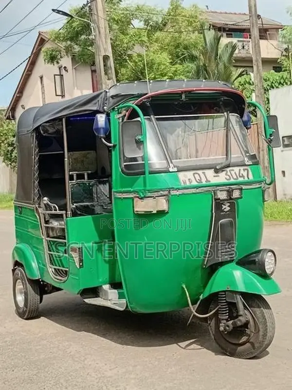 Bajaj RE 2006
