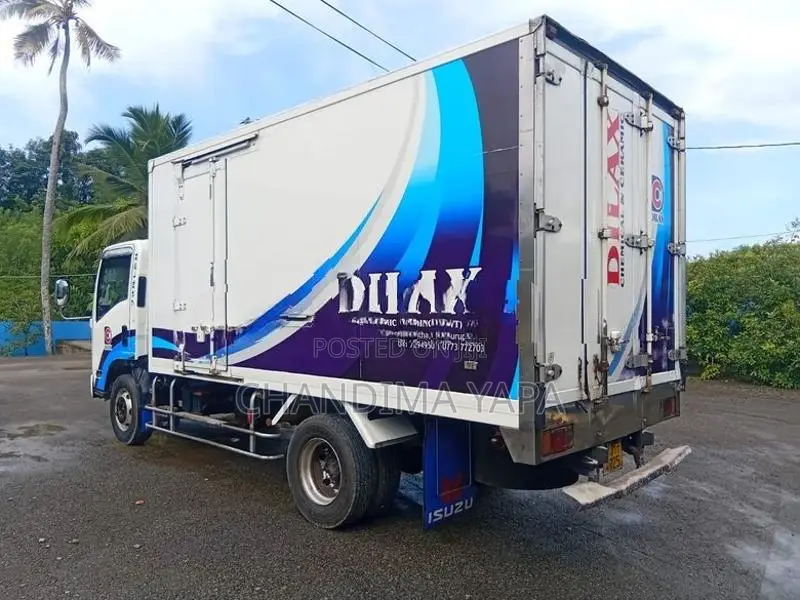 Isuzu NRP85 2012