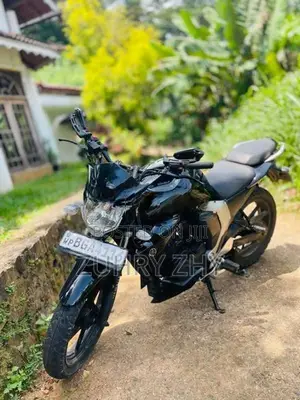 Yamaha FZs V2 2017