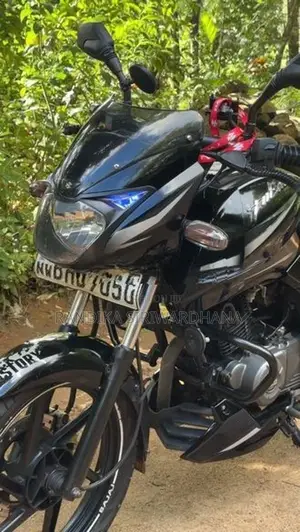 Bajaj Pulsar 150 ug4.5 Edition 2018
