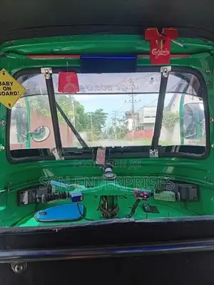 Bajaj RE 2006