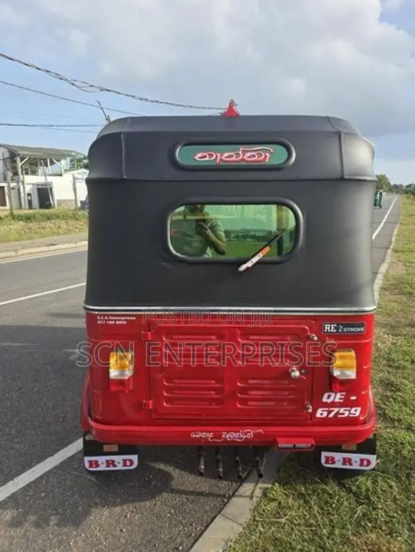 Bajaj RE 2006