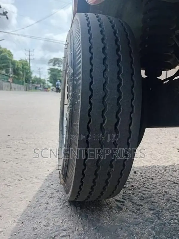 Bajaj RE 2006