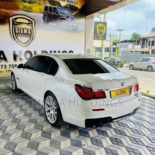 BMW 730Ld M Sport F02 2011