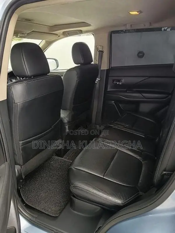 Mitsubishi Outlander Phev 2015
