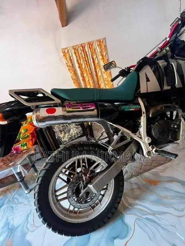 Honda AX1 250 2010