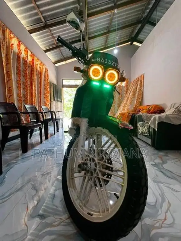 Honda AX1 250 2010