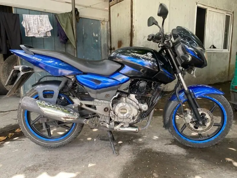Bajaj Pulsar 150 2016