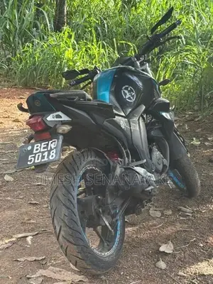 Yamaha FZs V2 2017