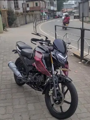 TVS Raider 125 Black 2021