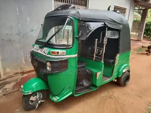 Bajaj RE 2014