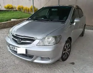 Honda Fit Aria 2007