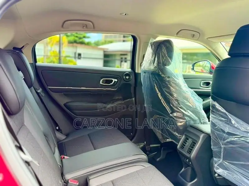 Honda Vezel Z Premium-4Way 2026