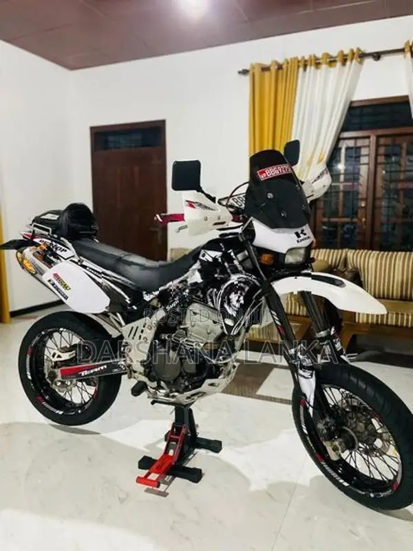 Kawasaki D Tracker BB Number 2005