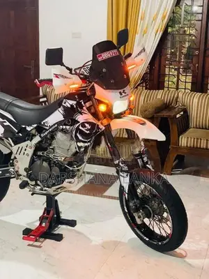 Kawasaki D Tracker BB Number 2005