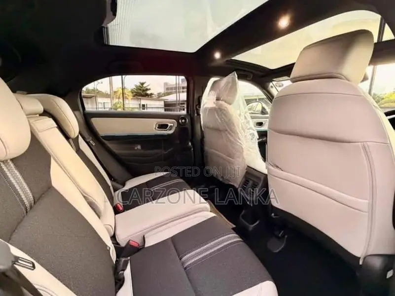 Honda Vezel Z Play with MoonRoof 2026