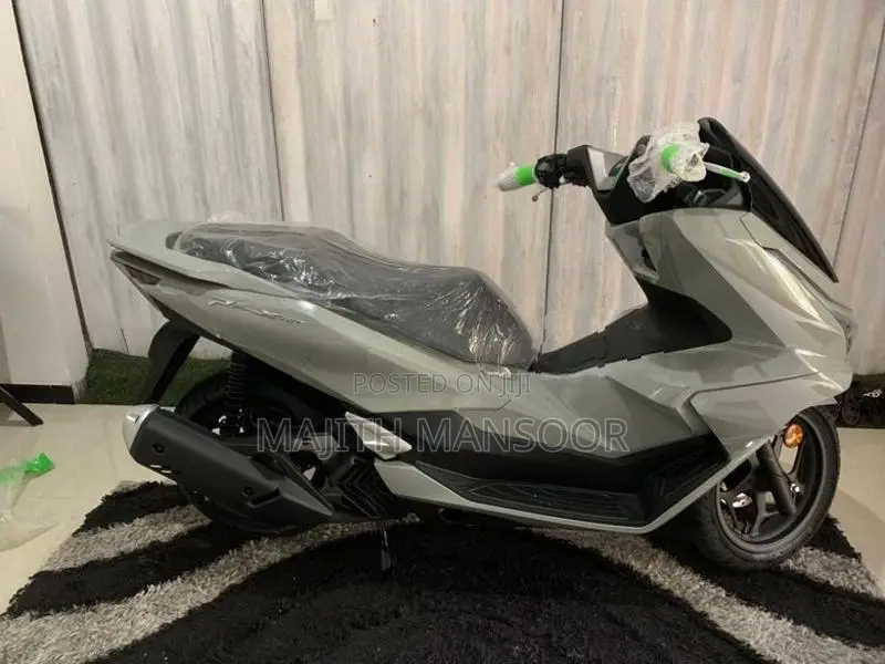 Honda PCX160 2026