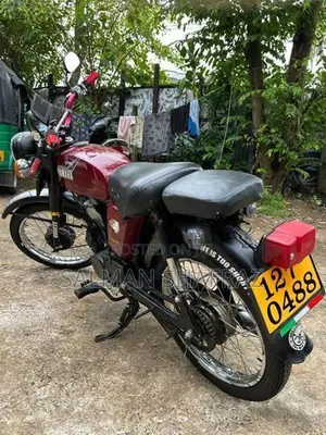 Yamaha 1996