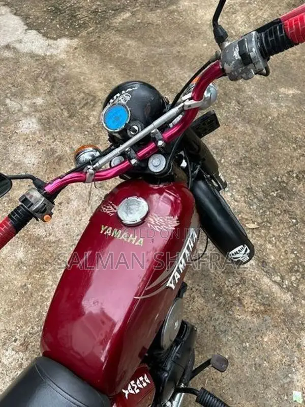 Yamaha 1996