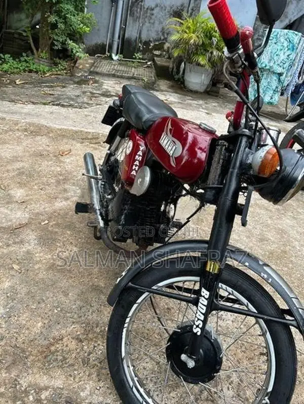 Yamaha 1996