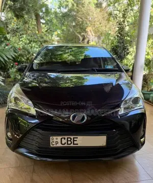 Toyota Vitz 2017