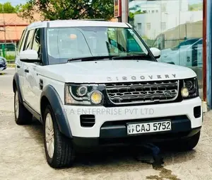 Land Rover Discovery 4 S 1ST Owner LOW KM 2015